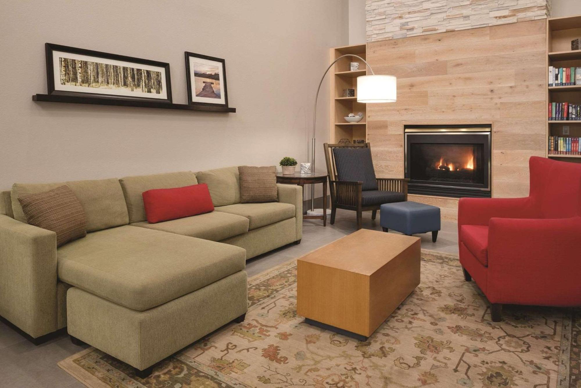 Country Inn & Suites By Radisson, Cedar Falls, Ia Екстериор снимка