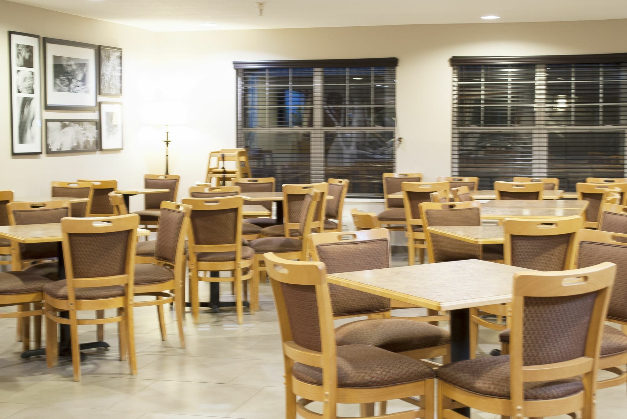 Country Inn & Suites By Radisson, Cedar Falls, Ia Екстериор снимка